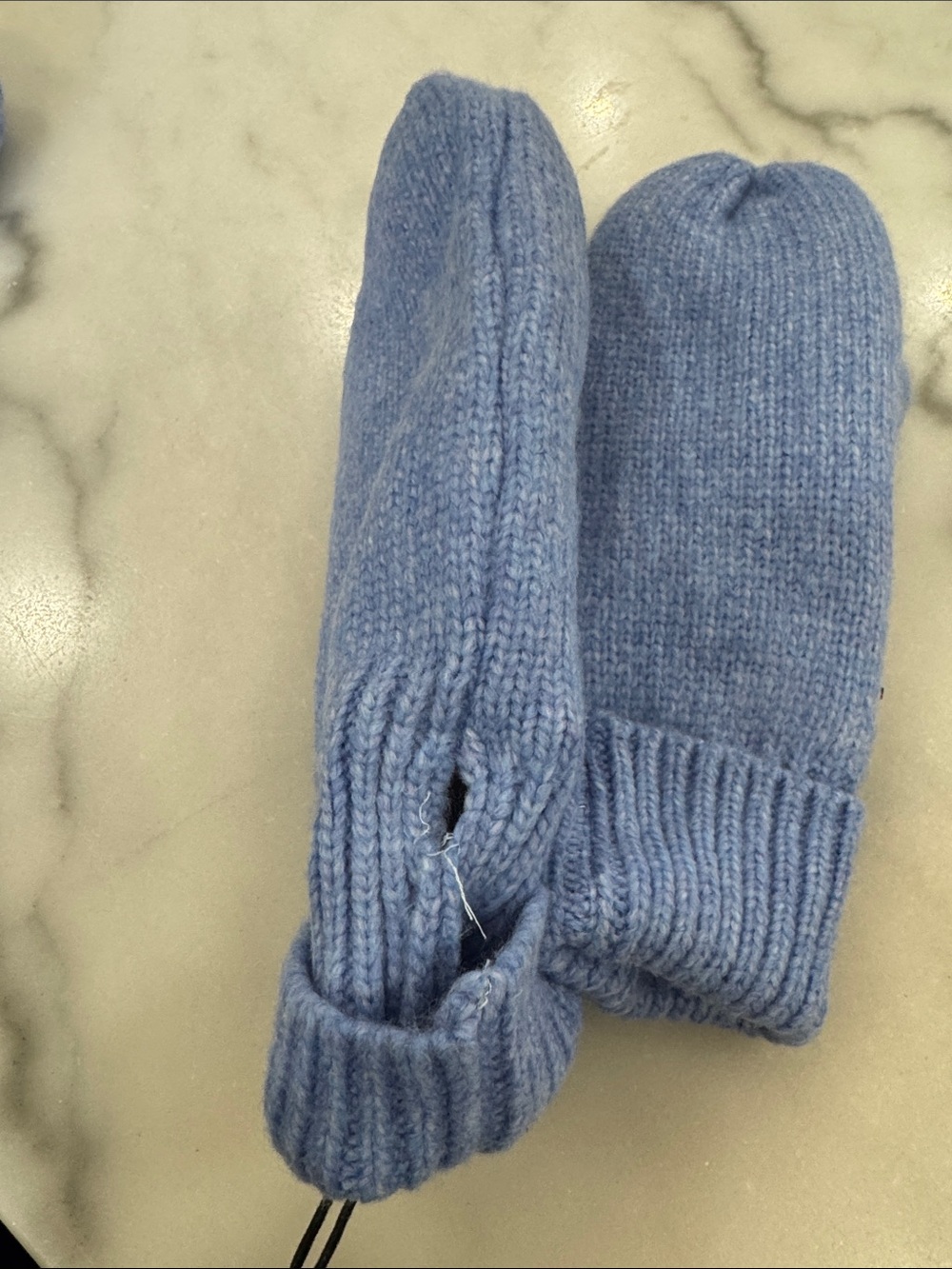 Bundle 2 Listings for $20😀 Hat and Gloves Set - Picture 9 of 9